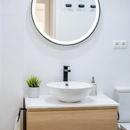 La Malagueta - New Release Apartment Malaga