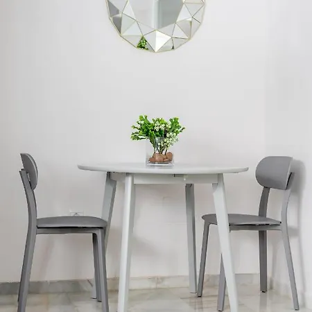 La Malagueta - New Release Apartment Malaga